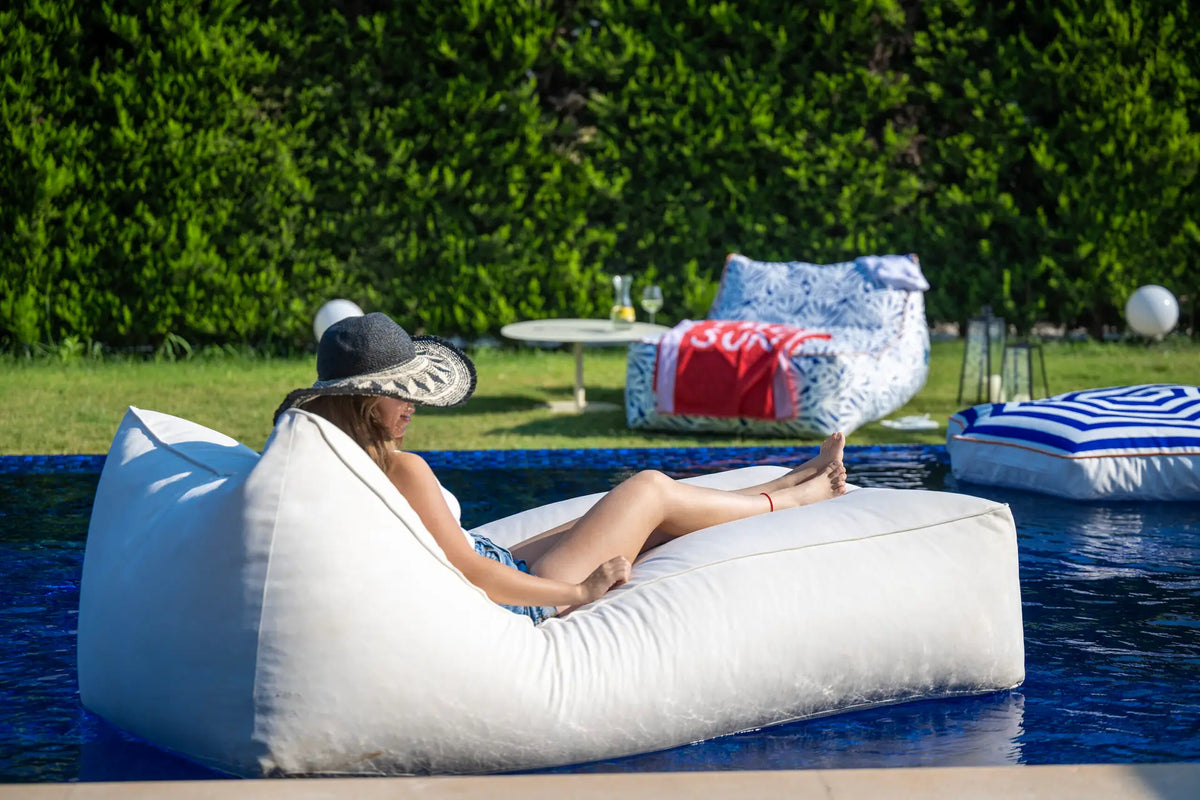Belize II Lounger