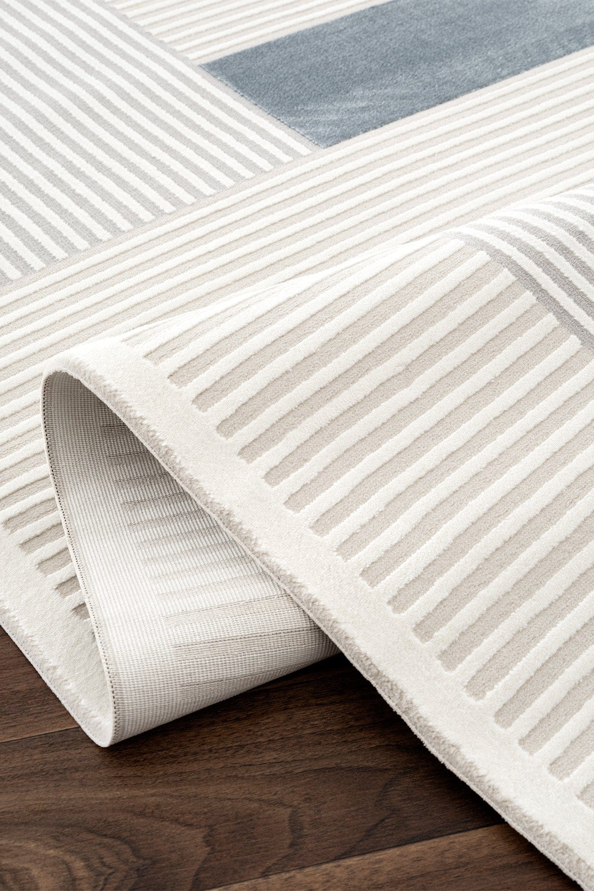 Farahan Krem Mavi Geometrik Desenli Halı A0859A