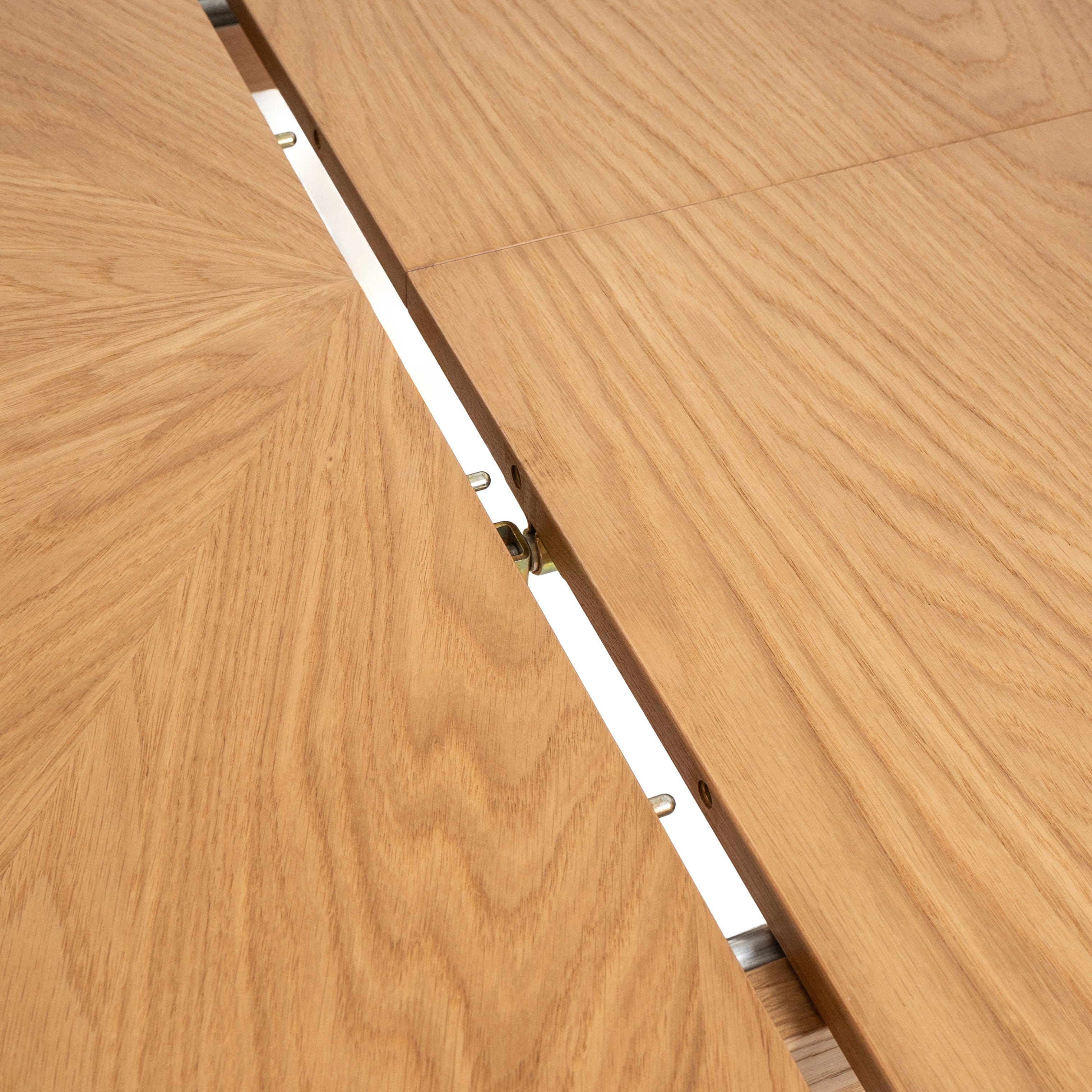Norge Extendable Dining Table