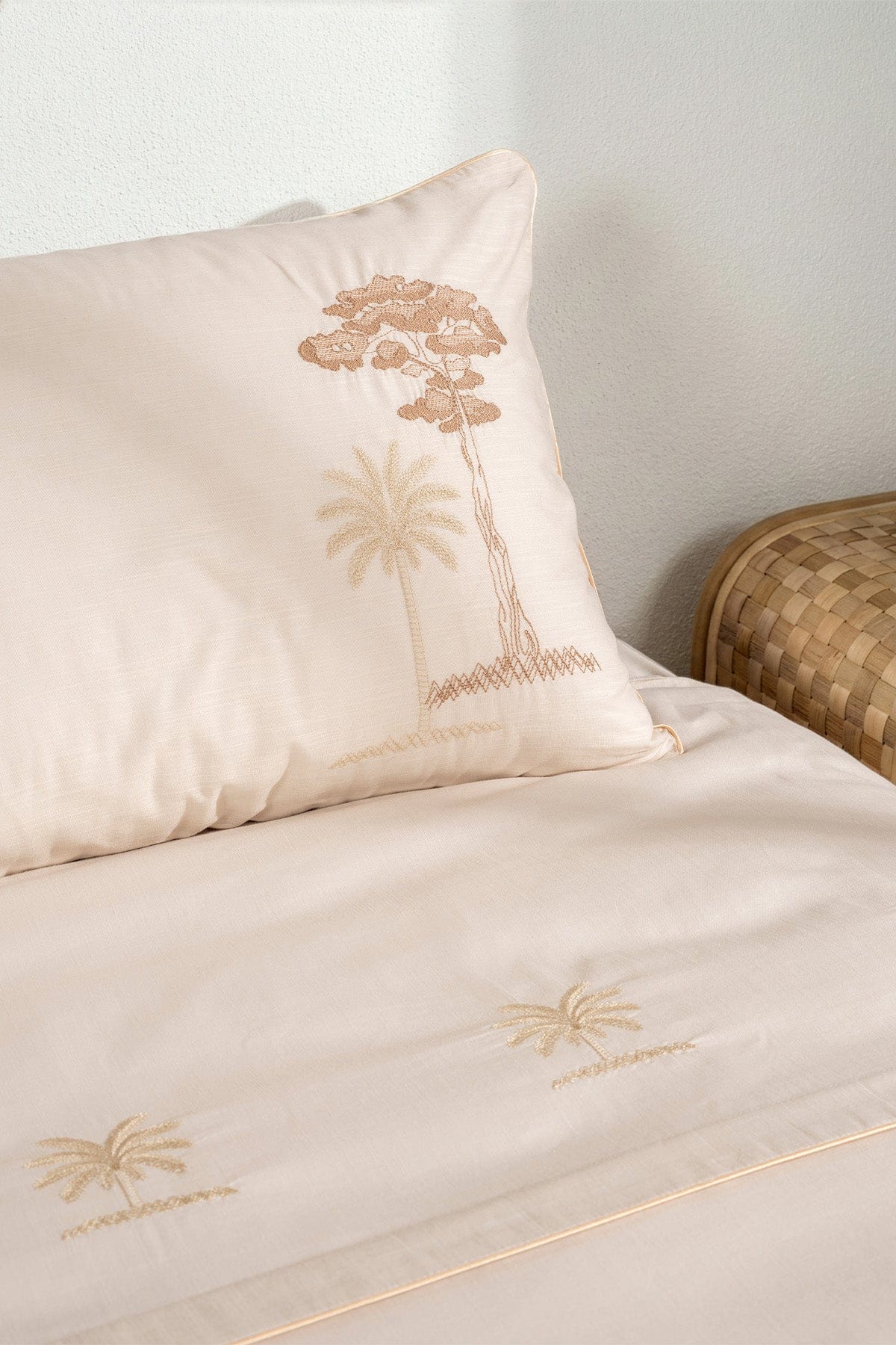 Palm Beige Double Embroidered Linen Duvet Cover Set 2503