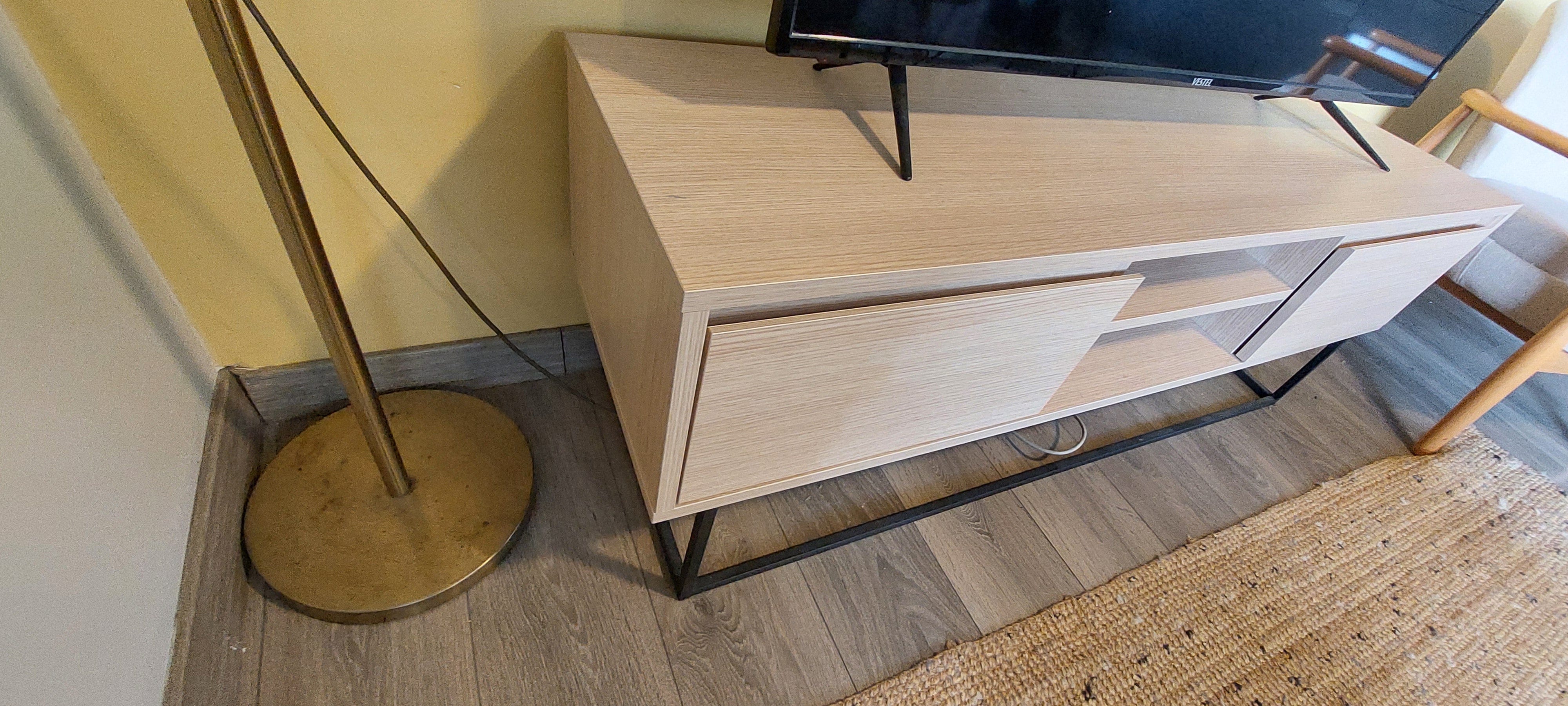 Laxus TV Stand 140 cm Oak 11431