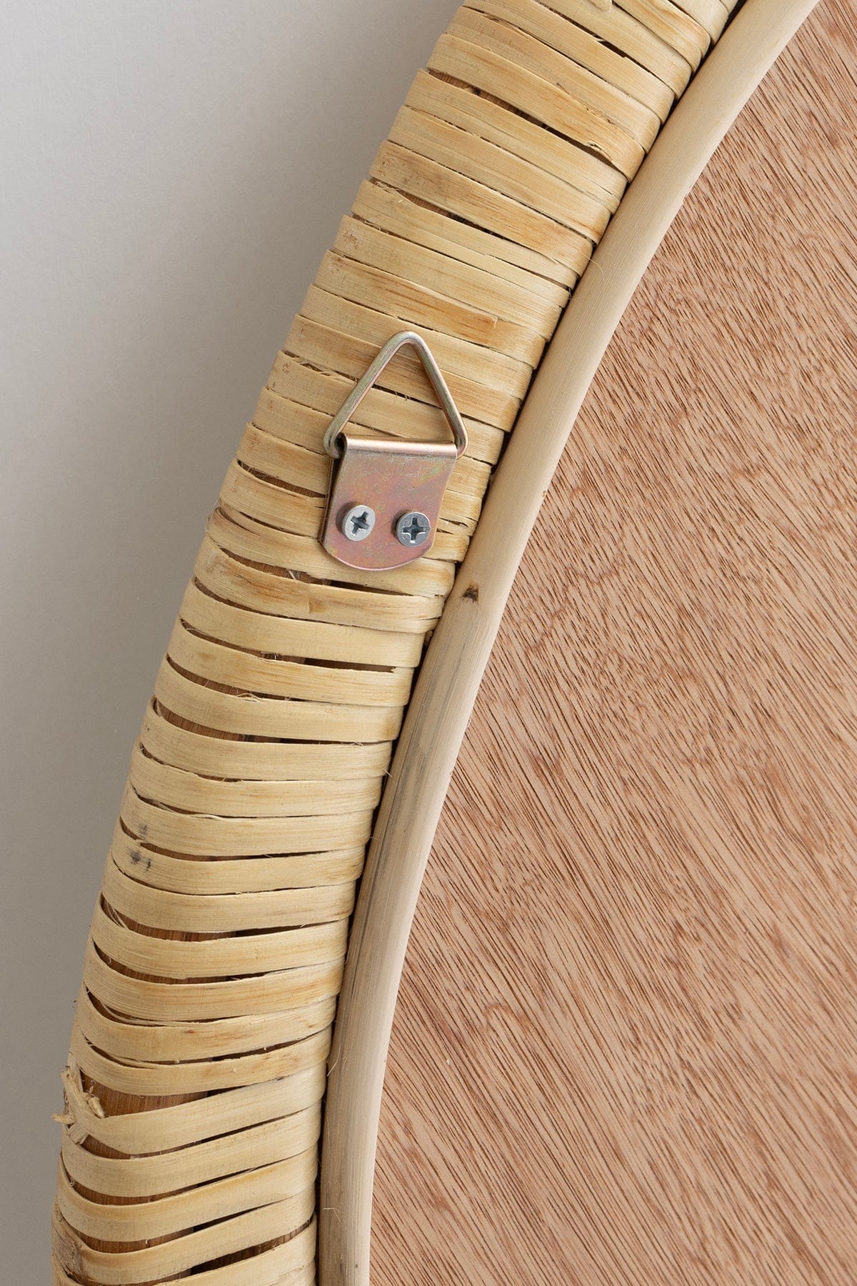 Meander El Yapımı Rattan Yuvarlak Dekoratif Ayna 80cm 8905