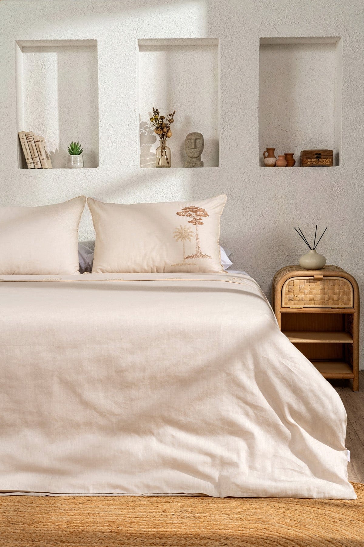 Palm Beige Double Embroidered Linen Duvet Cover Set 2503