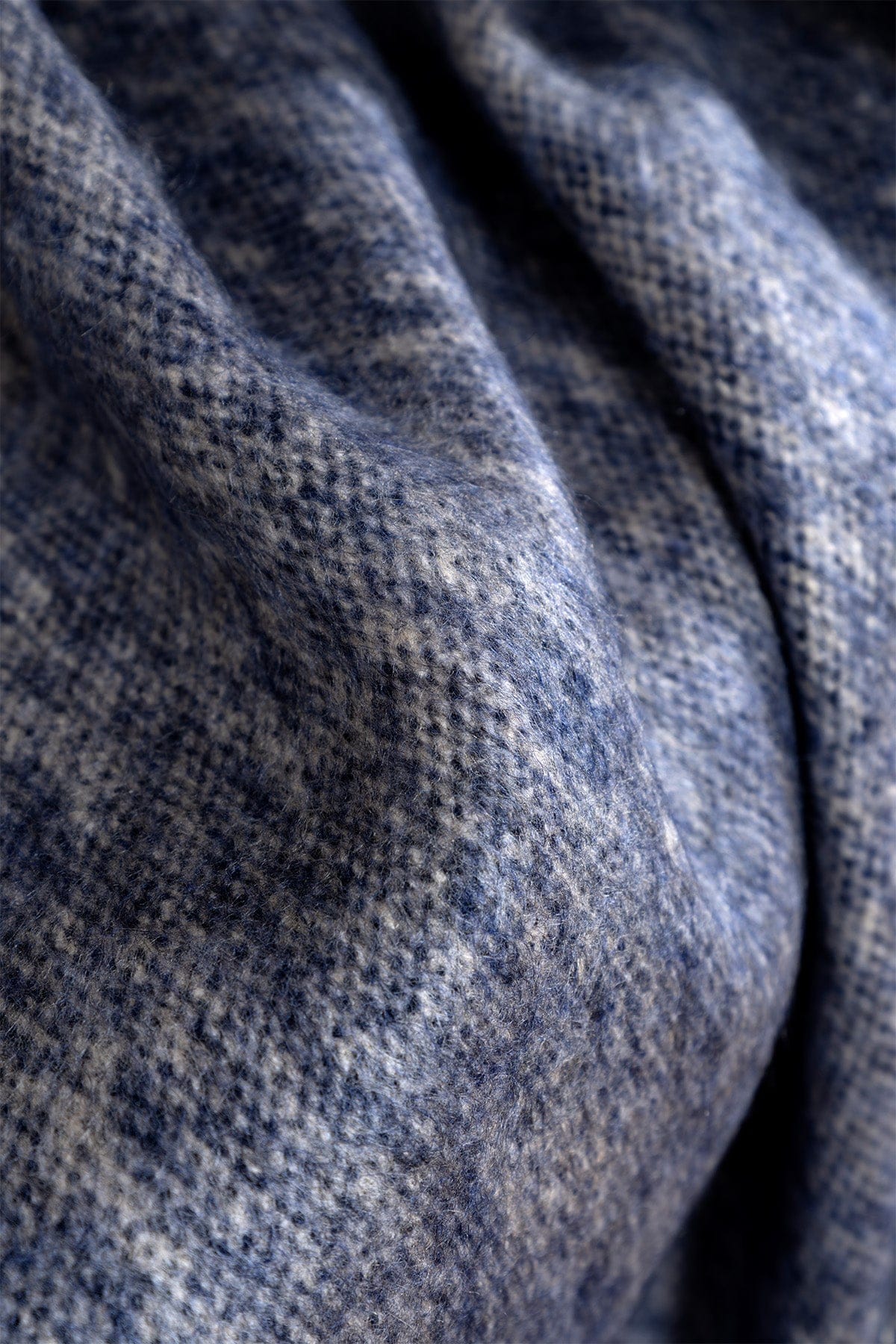 Scala Indigo Feathered Throw TV Blanket 130X170 5070A